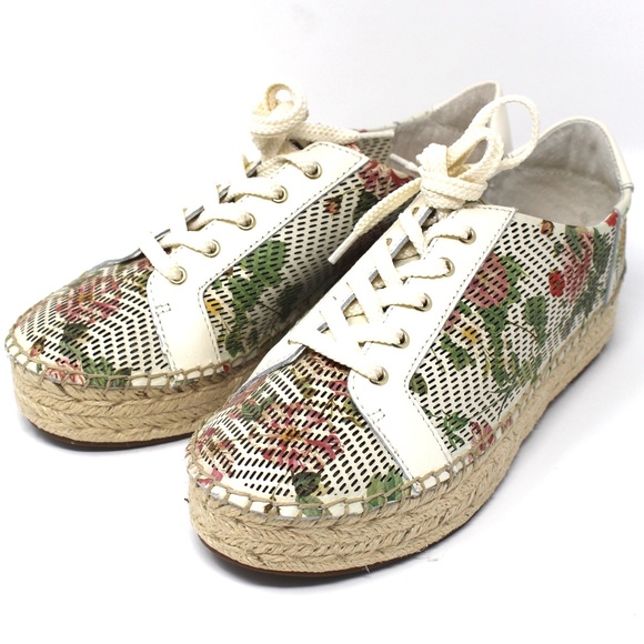 Vince Camuto Joellan Size: 9.5, 10 Oxford Sneakers Perforation Leather Floral - Picture 1 of 8